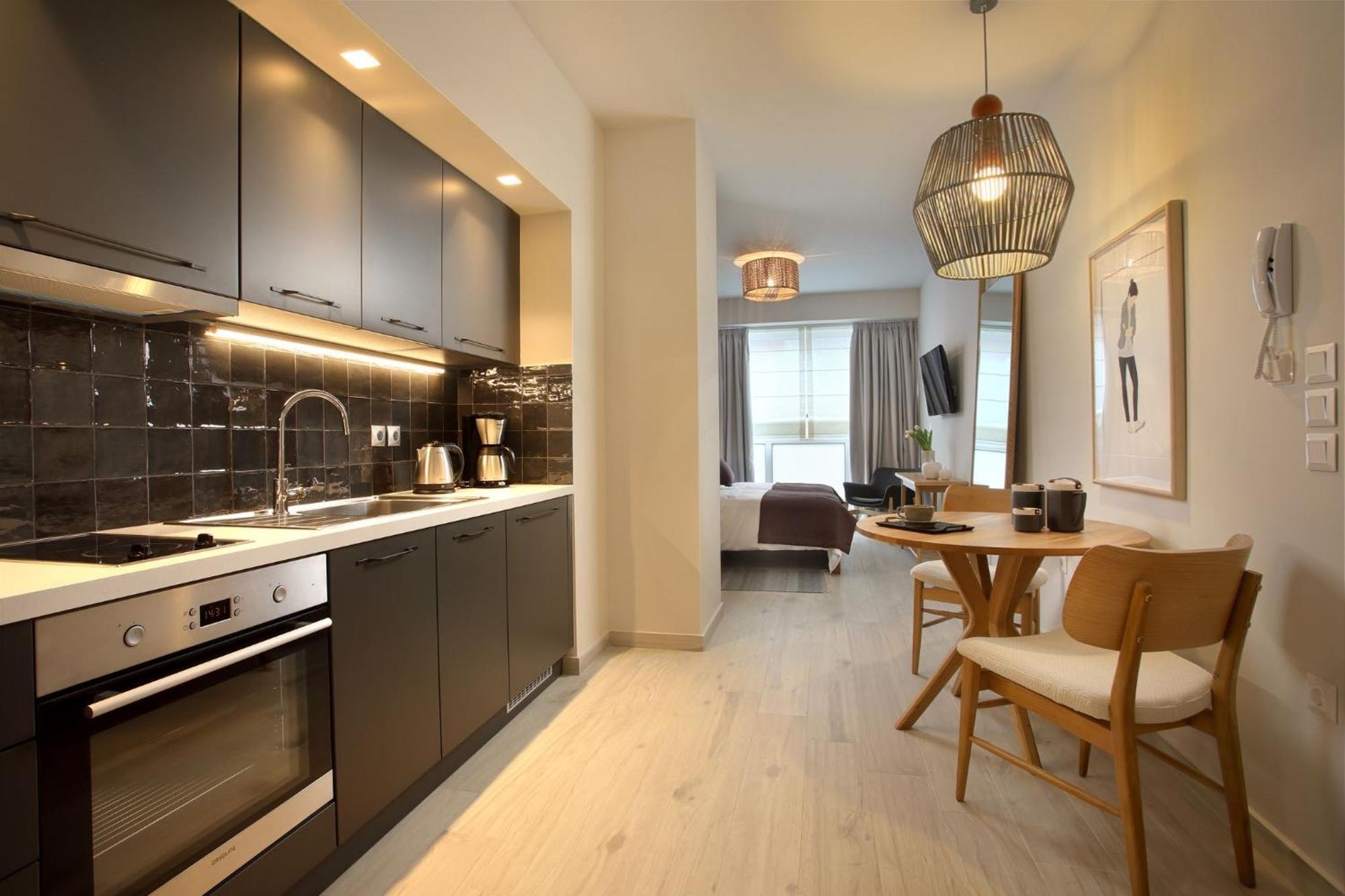 Happiness Luxury Central Apartment Atenas Exterior foto